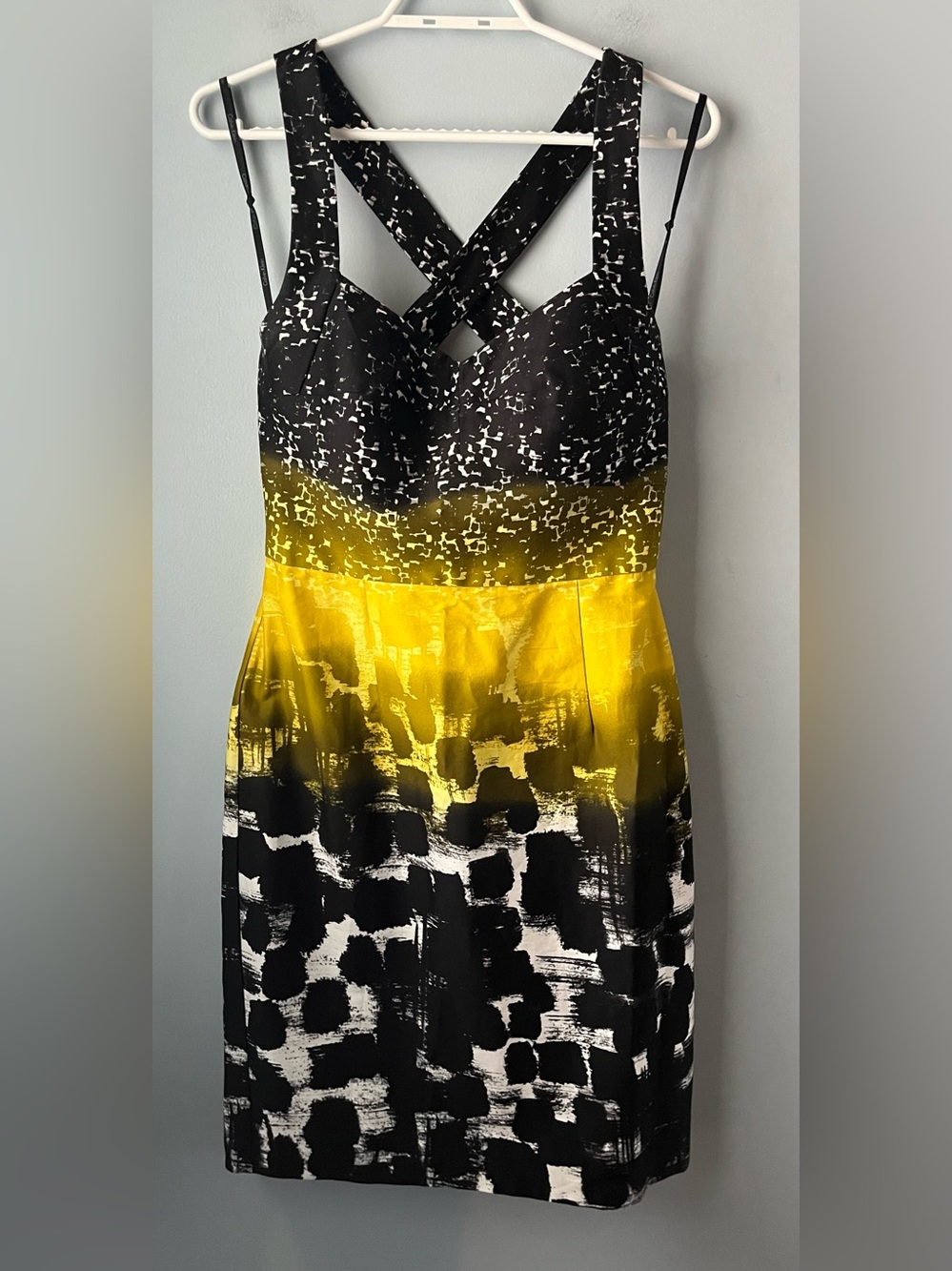 Calvin Klein Black White Abstract Yellow Removable Cups Cotton Mini Dress Size 8